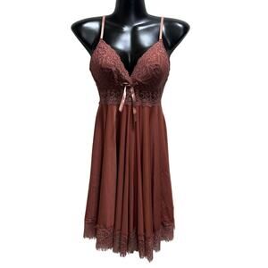 Lace Detail Chemise in Rich Brown